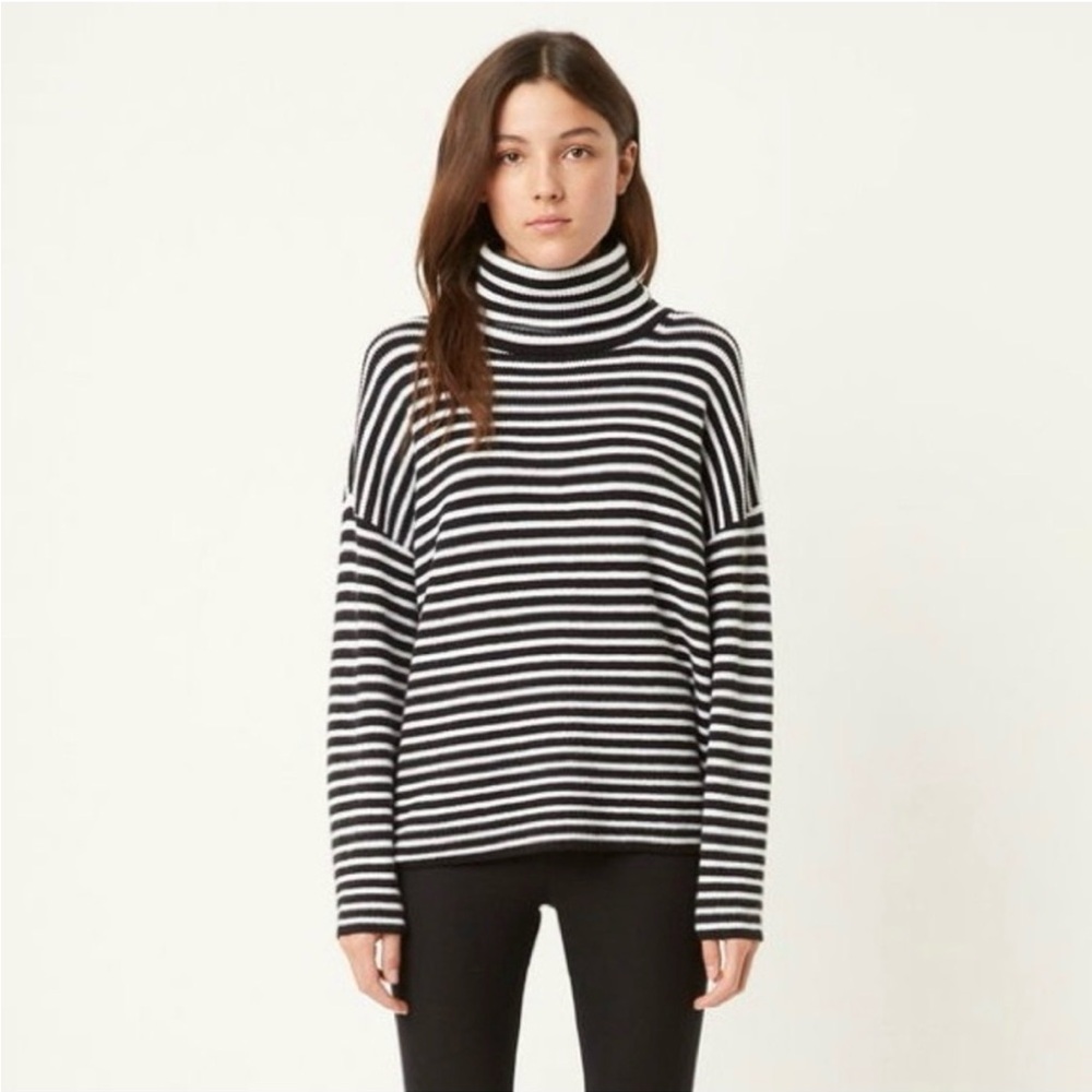 French Connection Striped Black & White Turtleneck Sweater Sz Small